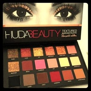 Huda Textured Rise Gold Palette